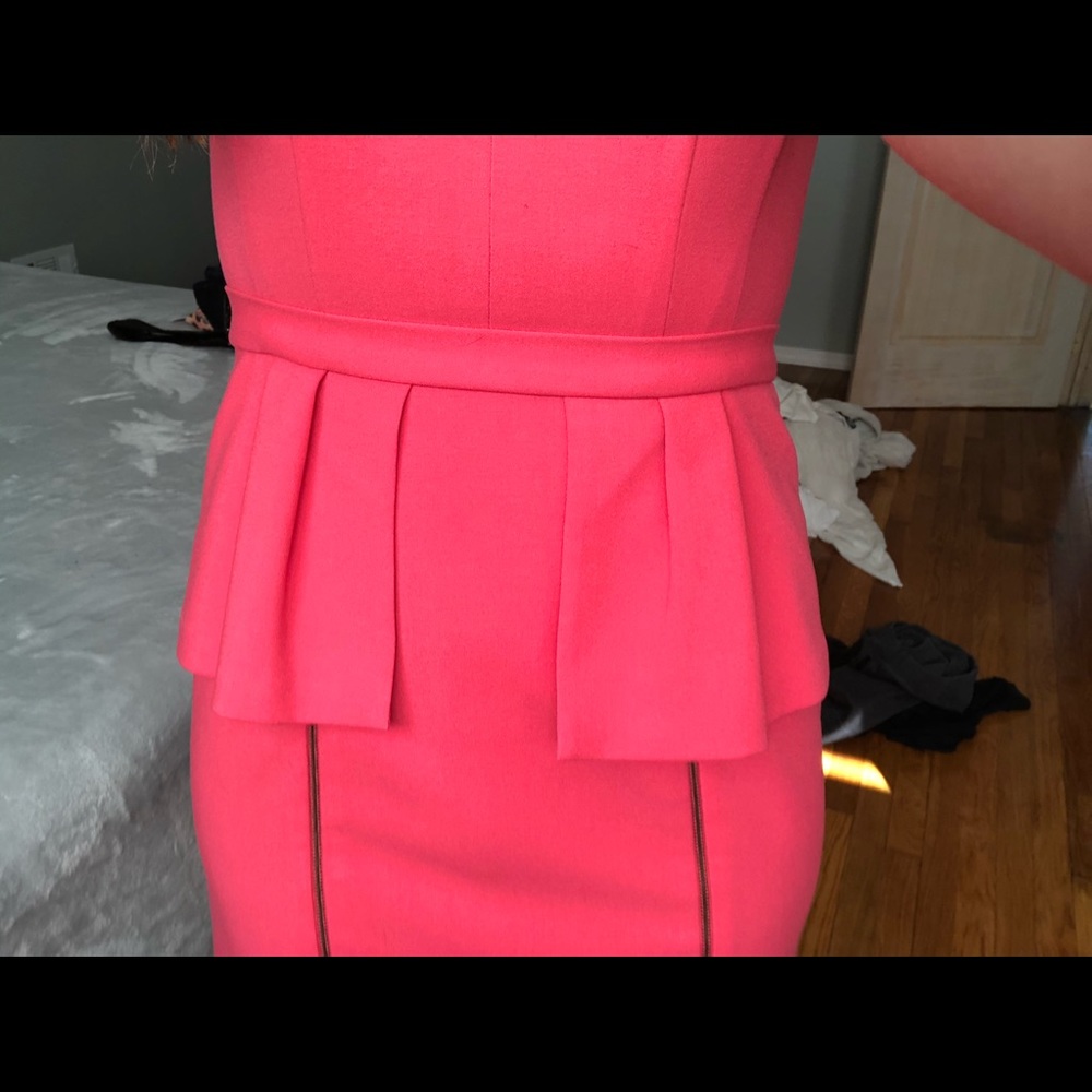 Dress - Picture 3 of 5